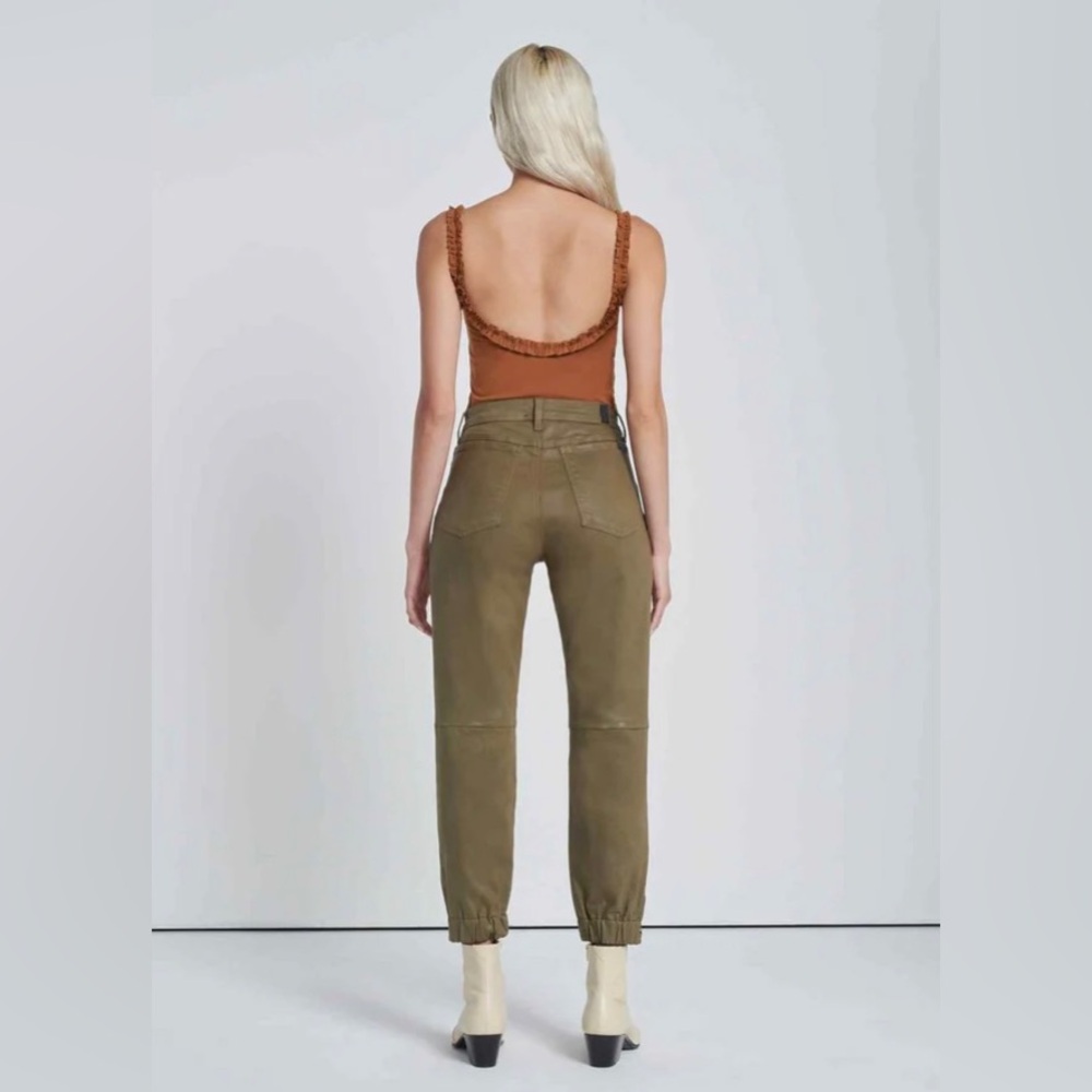 7 for all Mankind boyfriend joggers coated olive 26 NWT